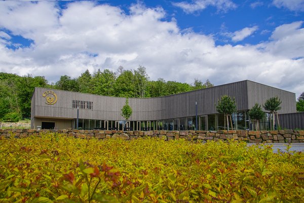 Das Nationalpark-Tor Keltenpark ist der saarländische Ausgangspunkt für den Besuch des Nationalparks Hunsrück-Hochwald. Es befindet sich neben dem Keltendorf und beinhaltet unter anderem eine Ausstellung.